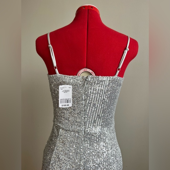 Le Chateau Sequin Jumper - Picture 4 of 6